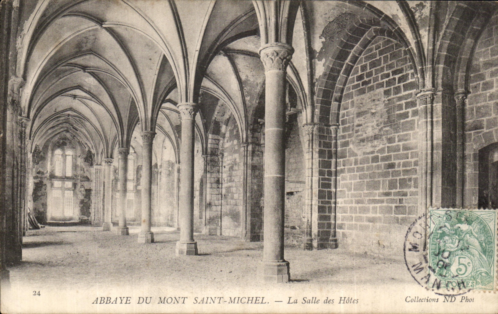 CPA Abbaye du Mont Saint Michel La Salle des Hotes