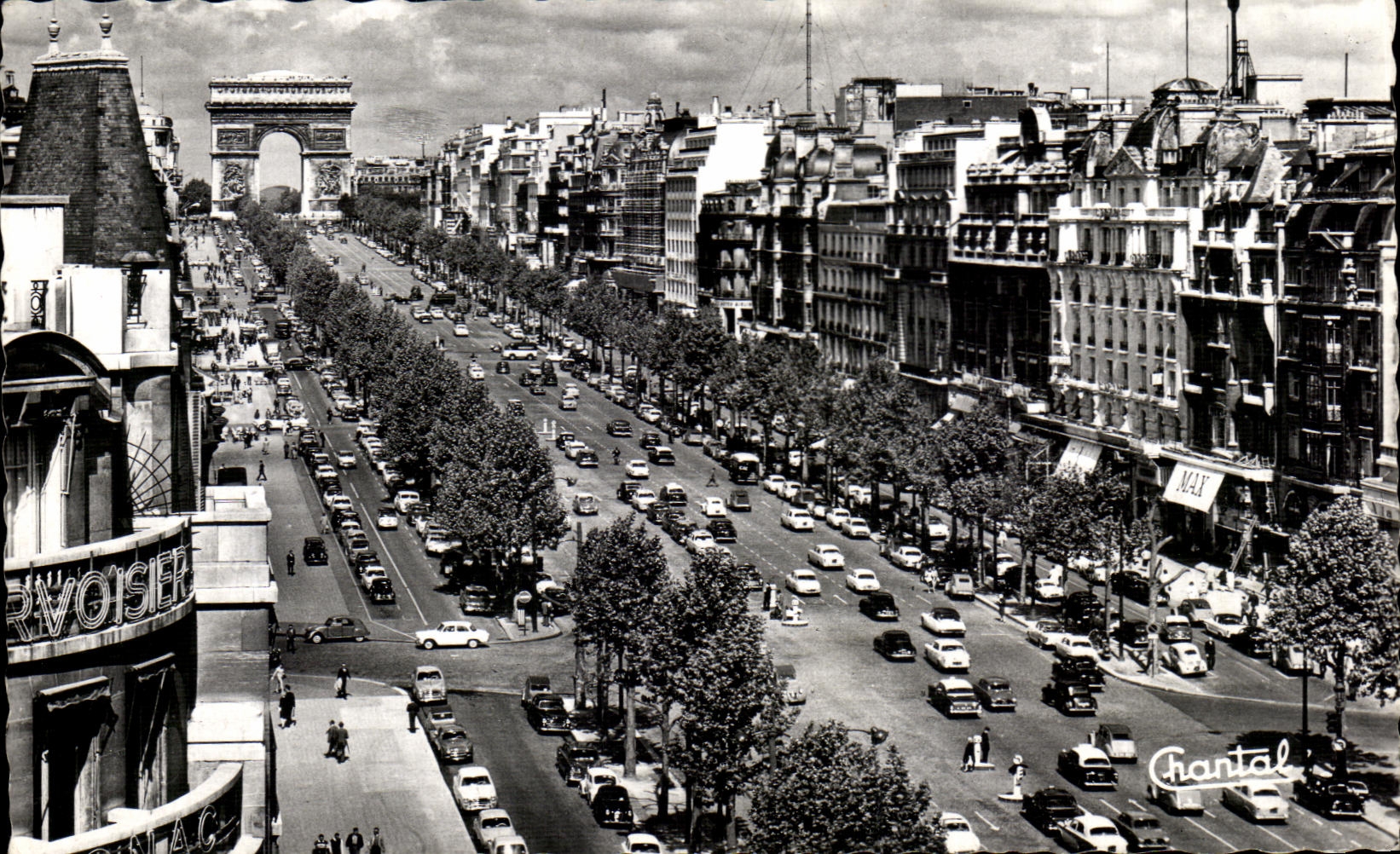 Paris — Avenue des Champs-Élysées — Éditions Chantal, n°13