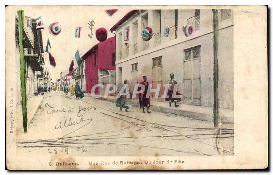 CPA Rufisque Une Rue de Rufisque Un Jour de Fete Senegal