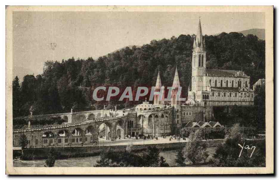 CPA Lourdes La Basilique Et Le Calvaire