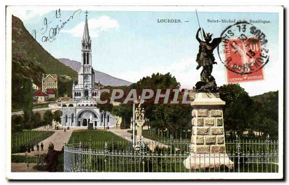 CPA Lourdes Saint Michel et la Basilique