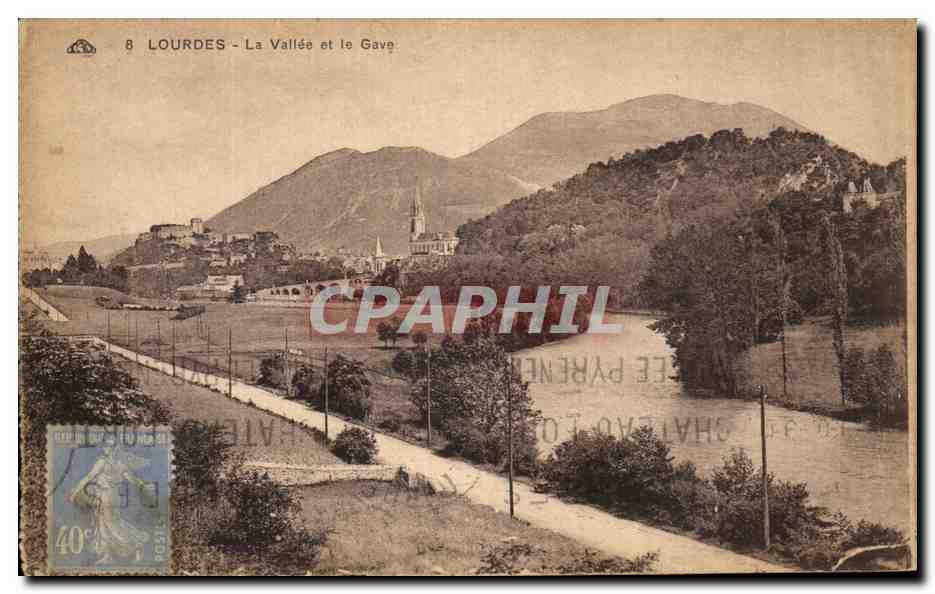 CPA Lourdes La Vallee et la Gave