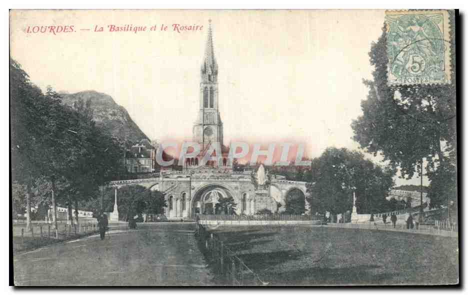 Lourdes — La Basilique et le Rosaire — Éditeur Lourdes