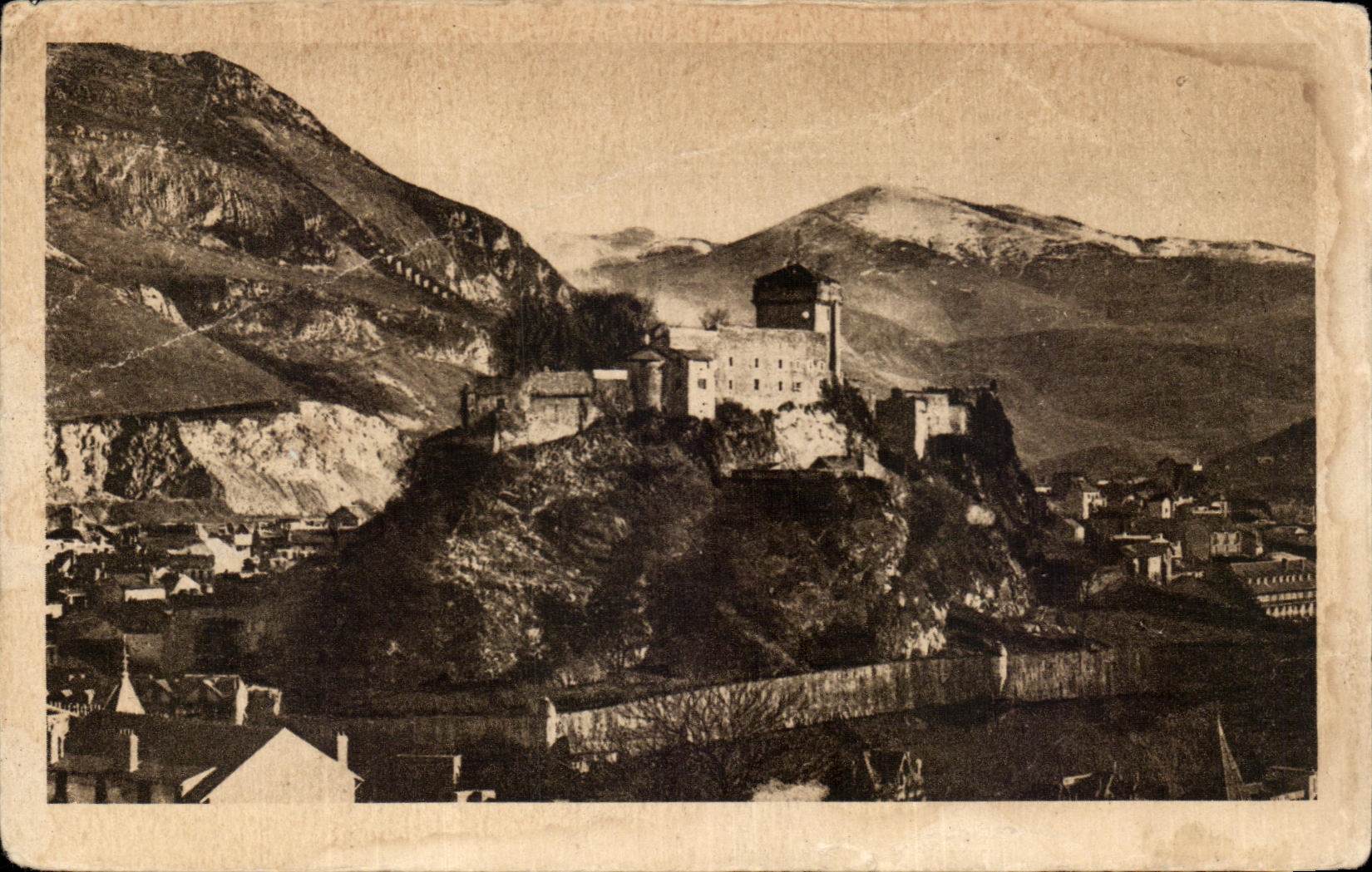 CPA Lourdes La Chateau Fort