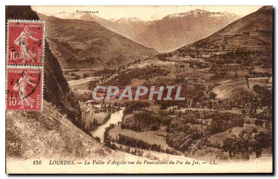 CPA Lourdes La Vallee d'Argeles vue du Funiculaire du Pic du Jer