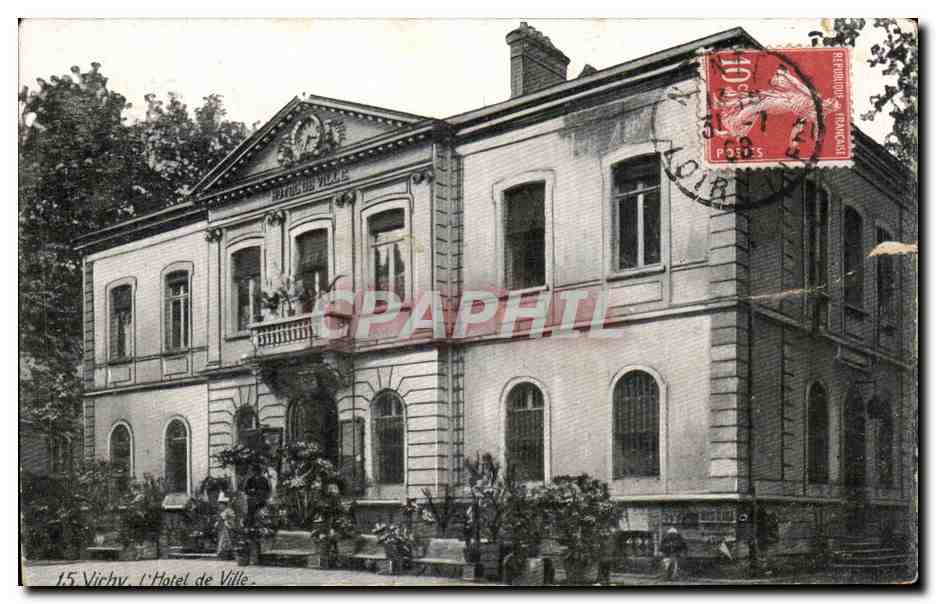 CPA Vichy L'Hotel de Ville