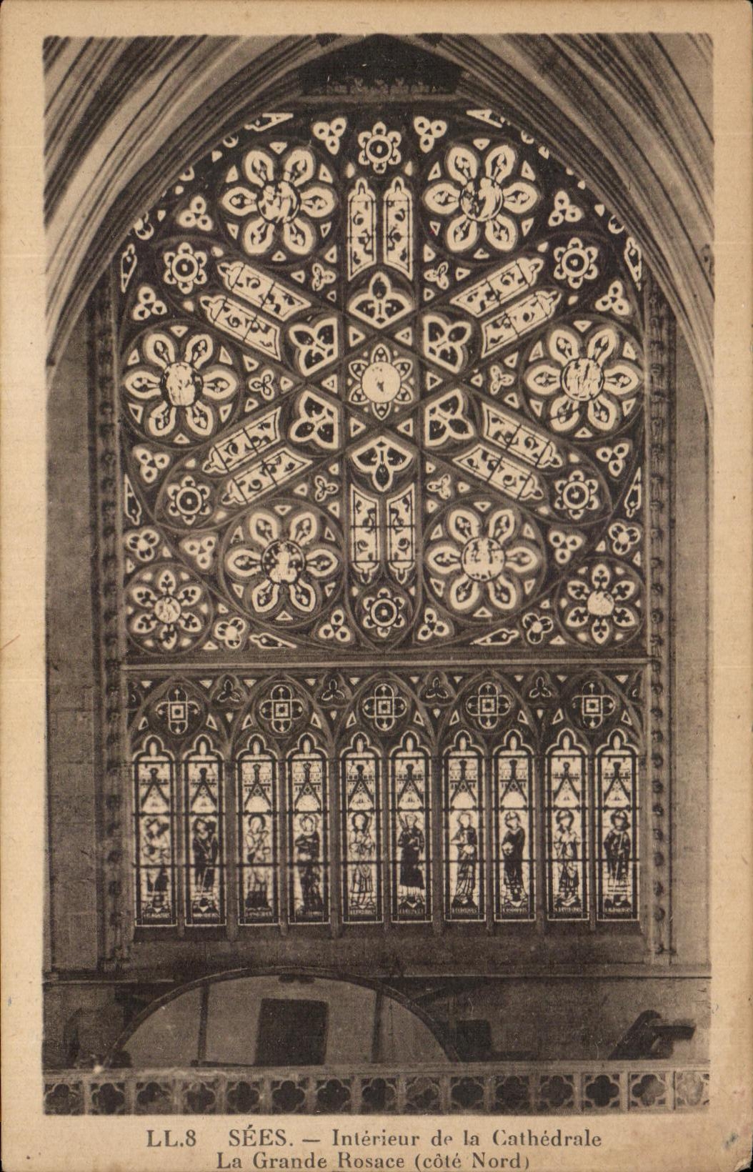 CPA Sees Interieur de la Cathedrale La grande rosace