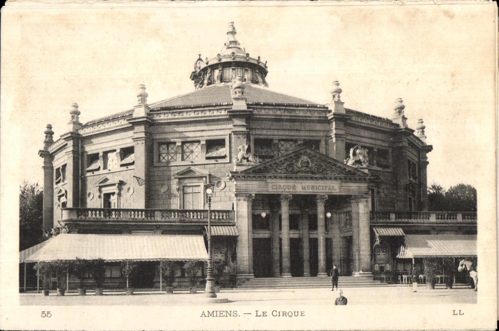 CPA Amiens Le Cirque 