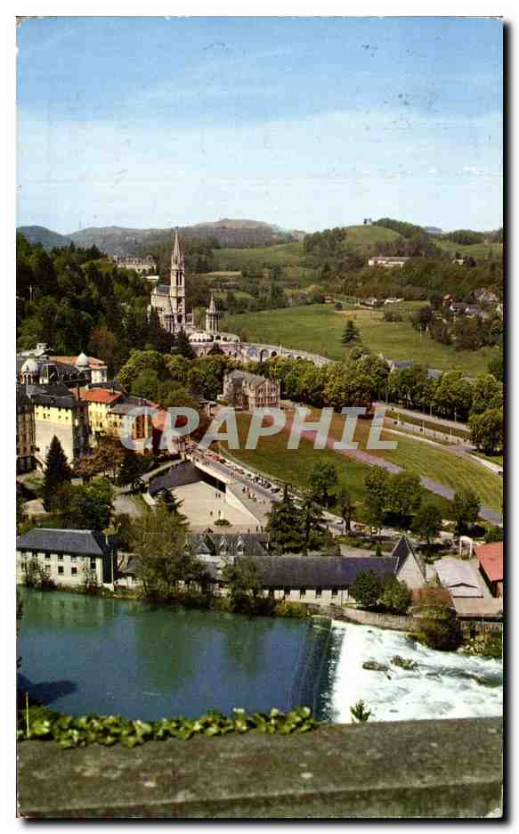 CPA Lourdes Le Gave et les Sanctuaires 
