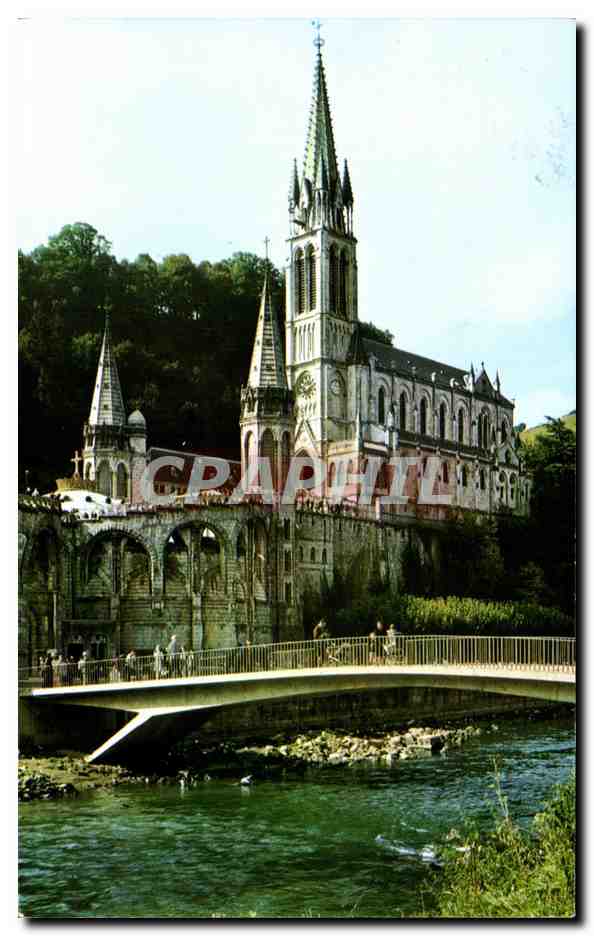 CPM Lourdes La Basilique Et Le Pont Sur La Gave