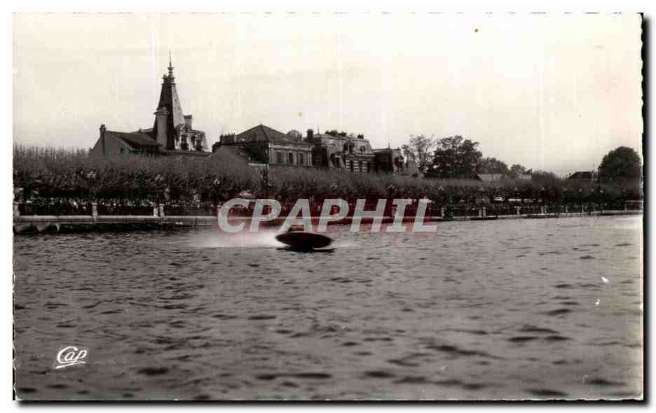 CPSM Enghien Le Bains Hors Bord Sur Le Lac Bateau 