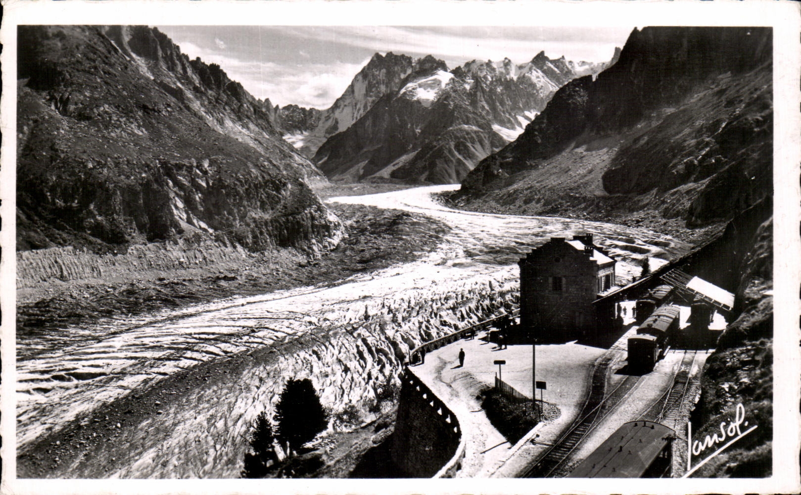 CPA Chamonix Le Montenvers Et La Mer De Glacetrain