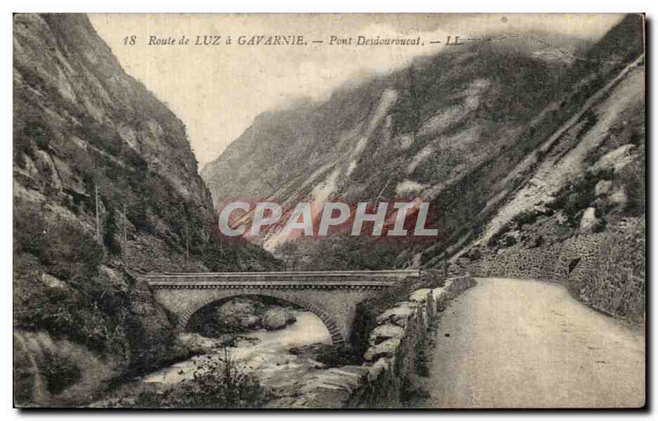 CPA Route de Luz a Gavarnie Pont Desdouroucat