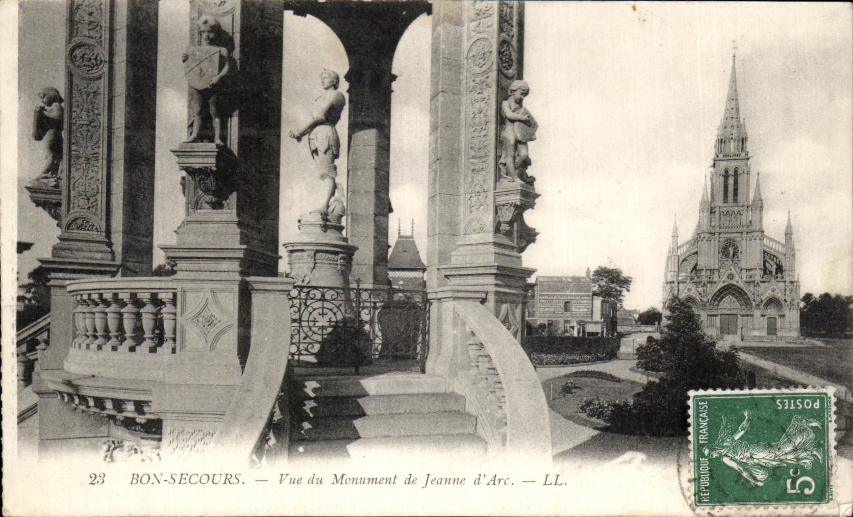 CPA Bon Secours Vue du Monument de Jeanne d'Arc