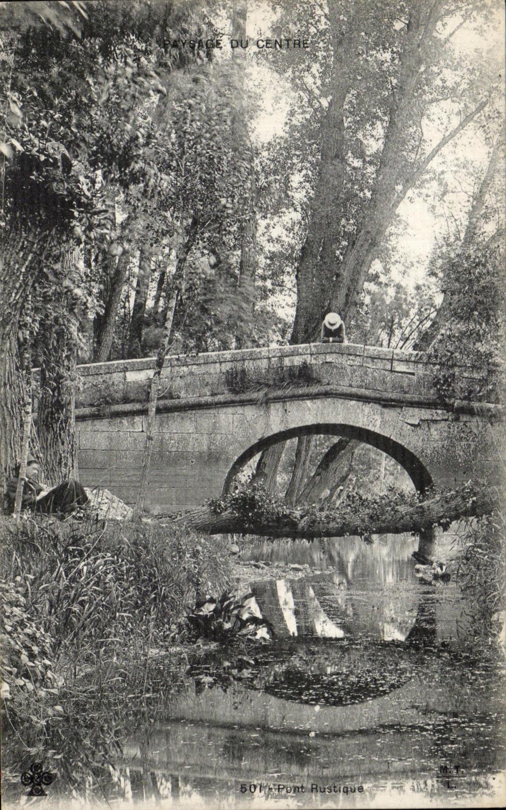 CPA Paysace Du Centre Pont Rustique