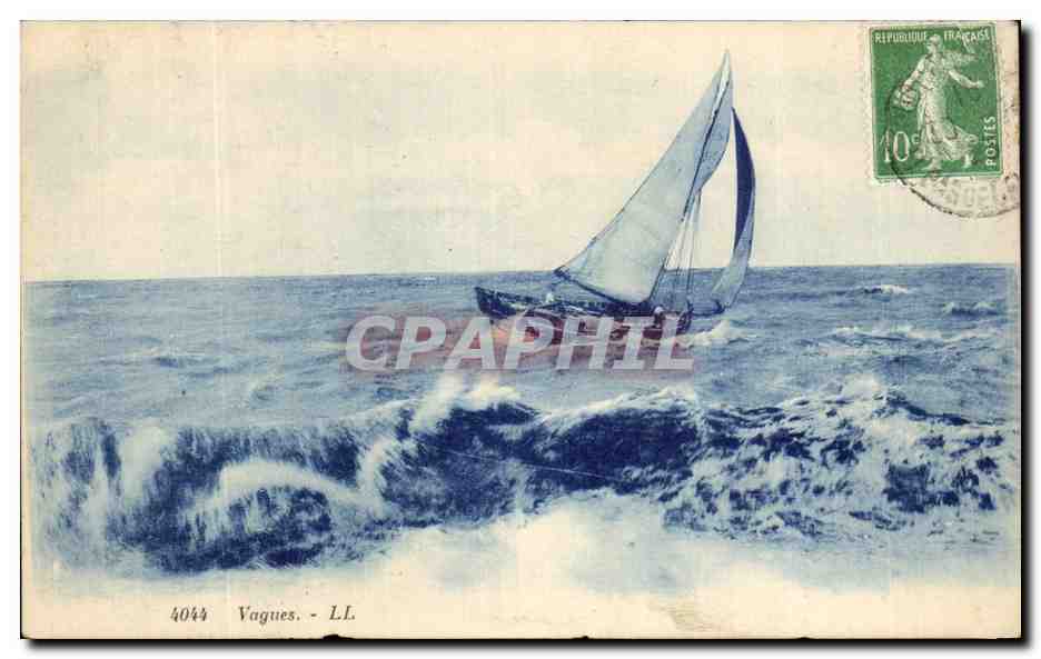 CPA Vagues Bateau Voilier 