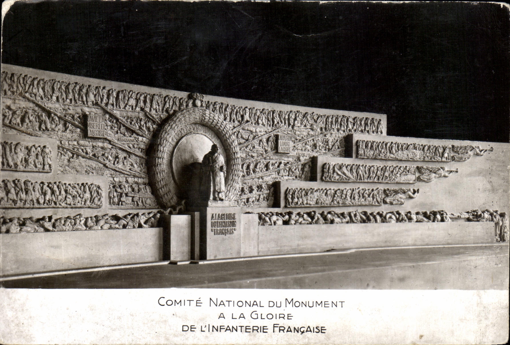 CPA Comite National Du Monument A La Gloire De L'Infanterie Francaise Militaria