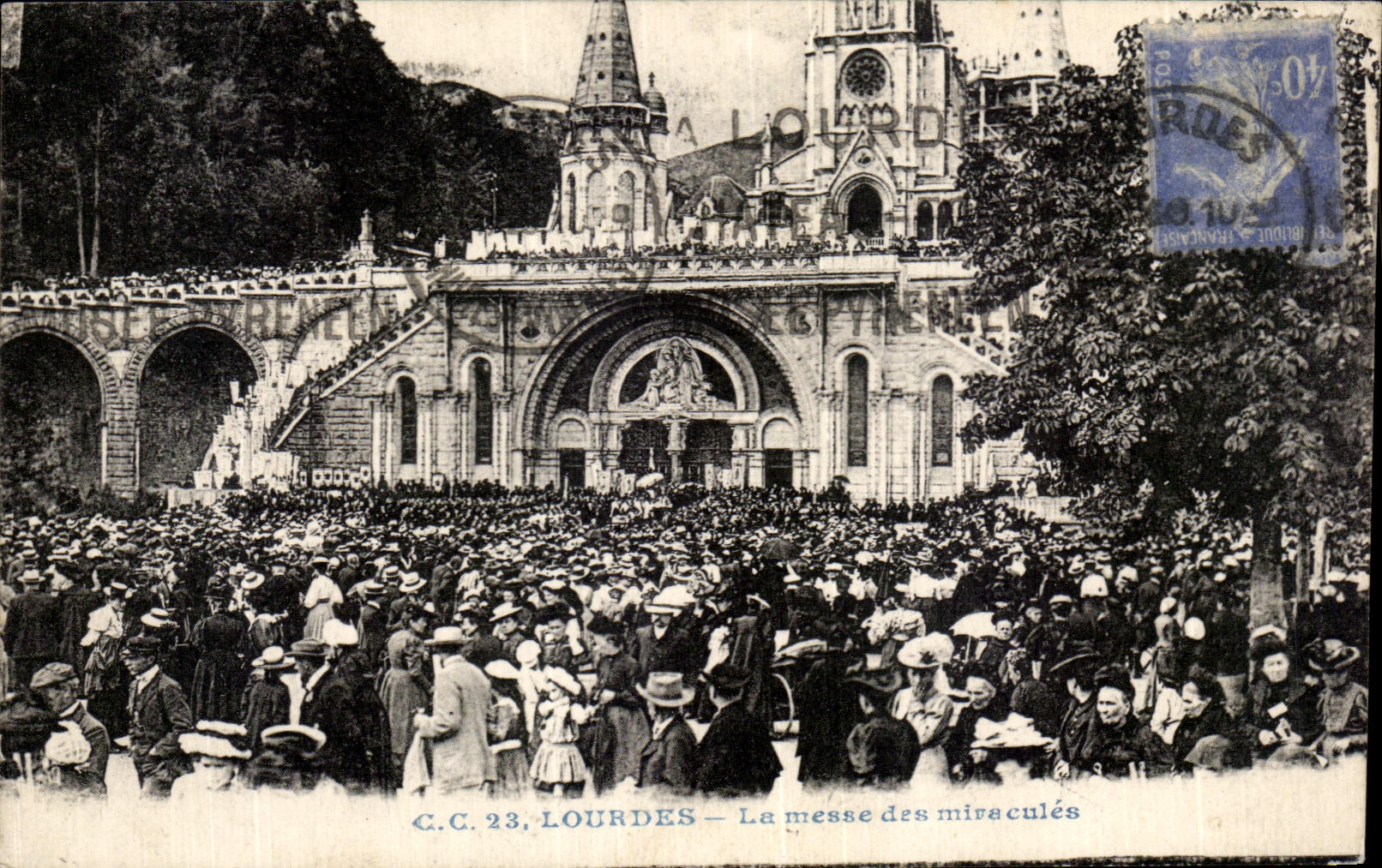 CPA Lourdes La messe des miracules