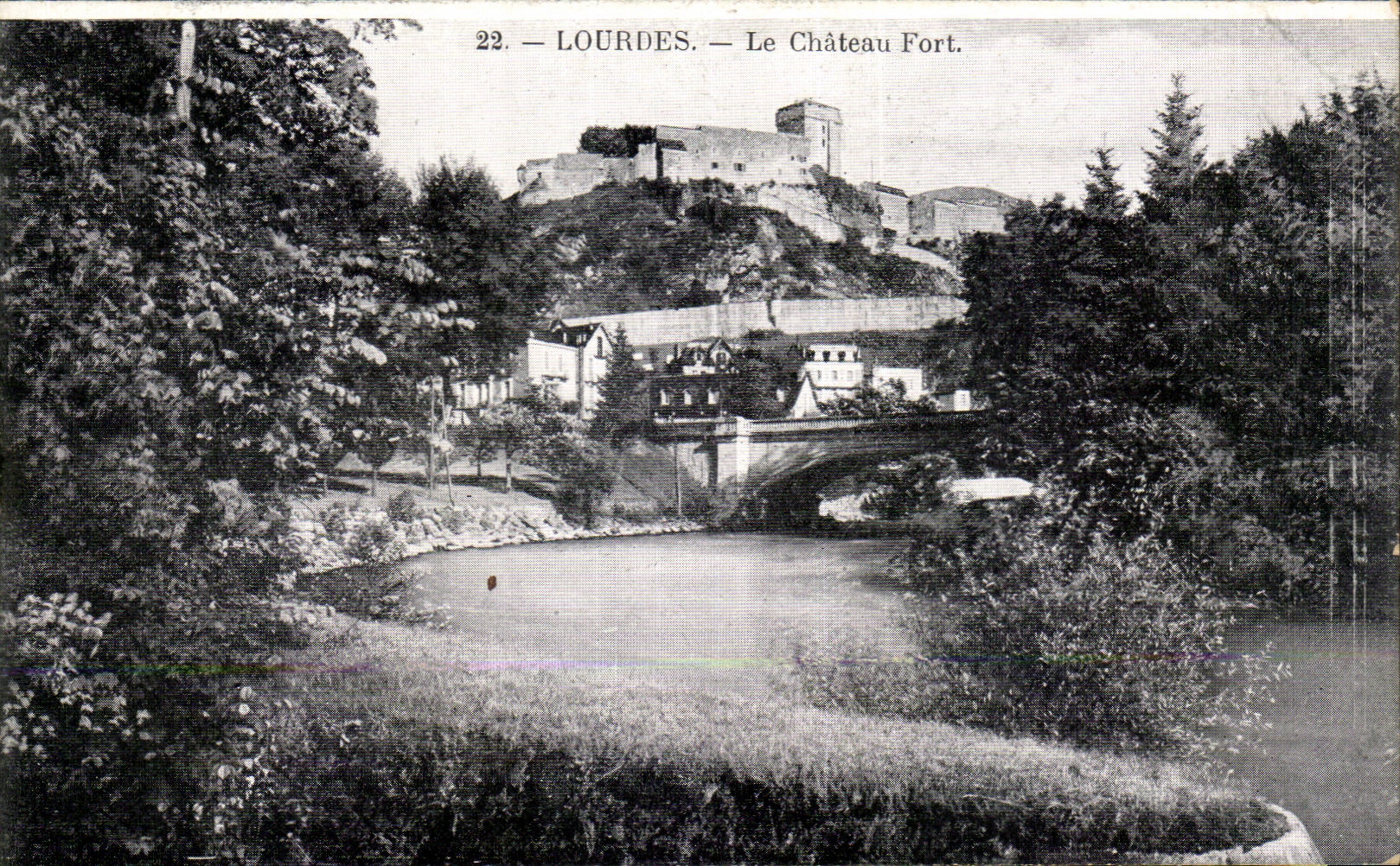 CPA Lourdes Chateau fort 