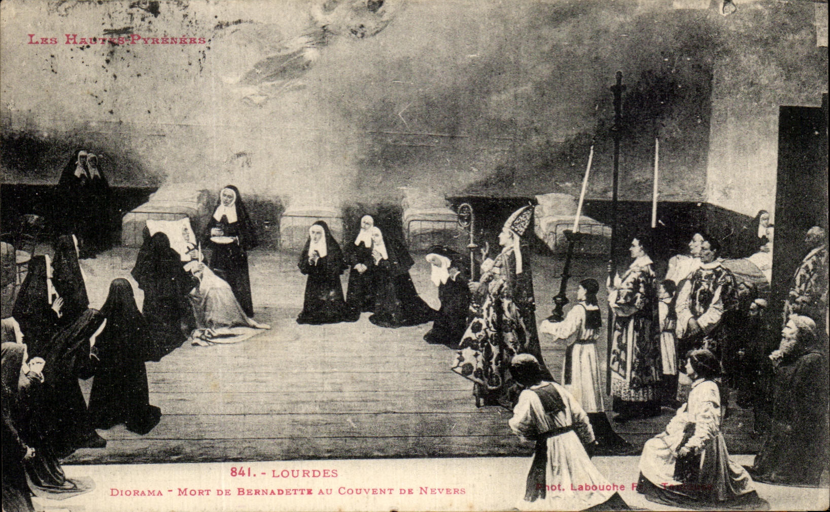 CPA Lourdes Diorama Mort de Bernadette au Couvent de Nevers 