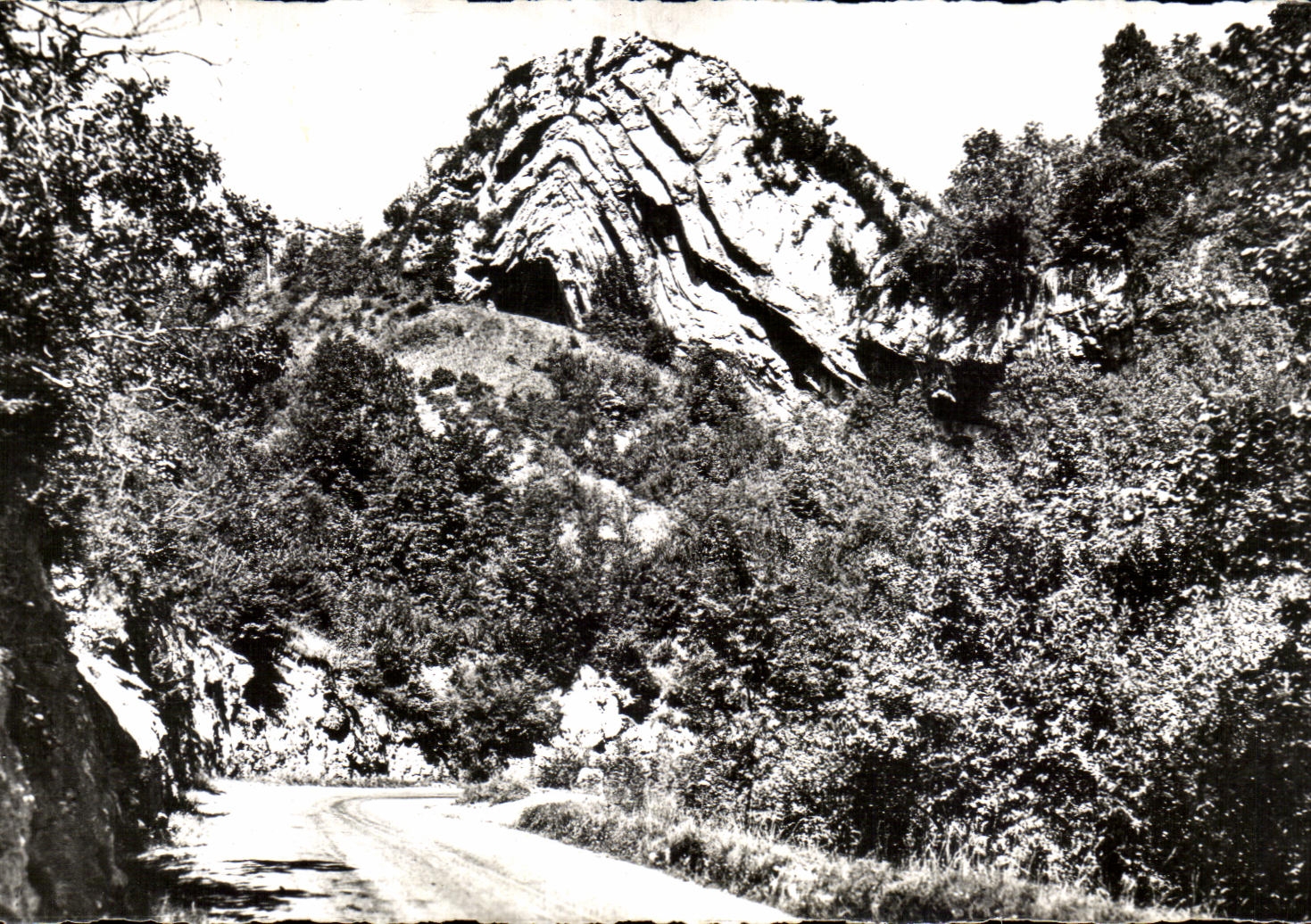 Der Gendarmenhut — Die pittoreske Franche-Comté — Éditions de l'Est, Dole