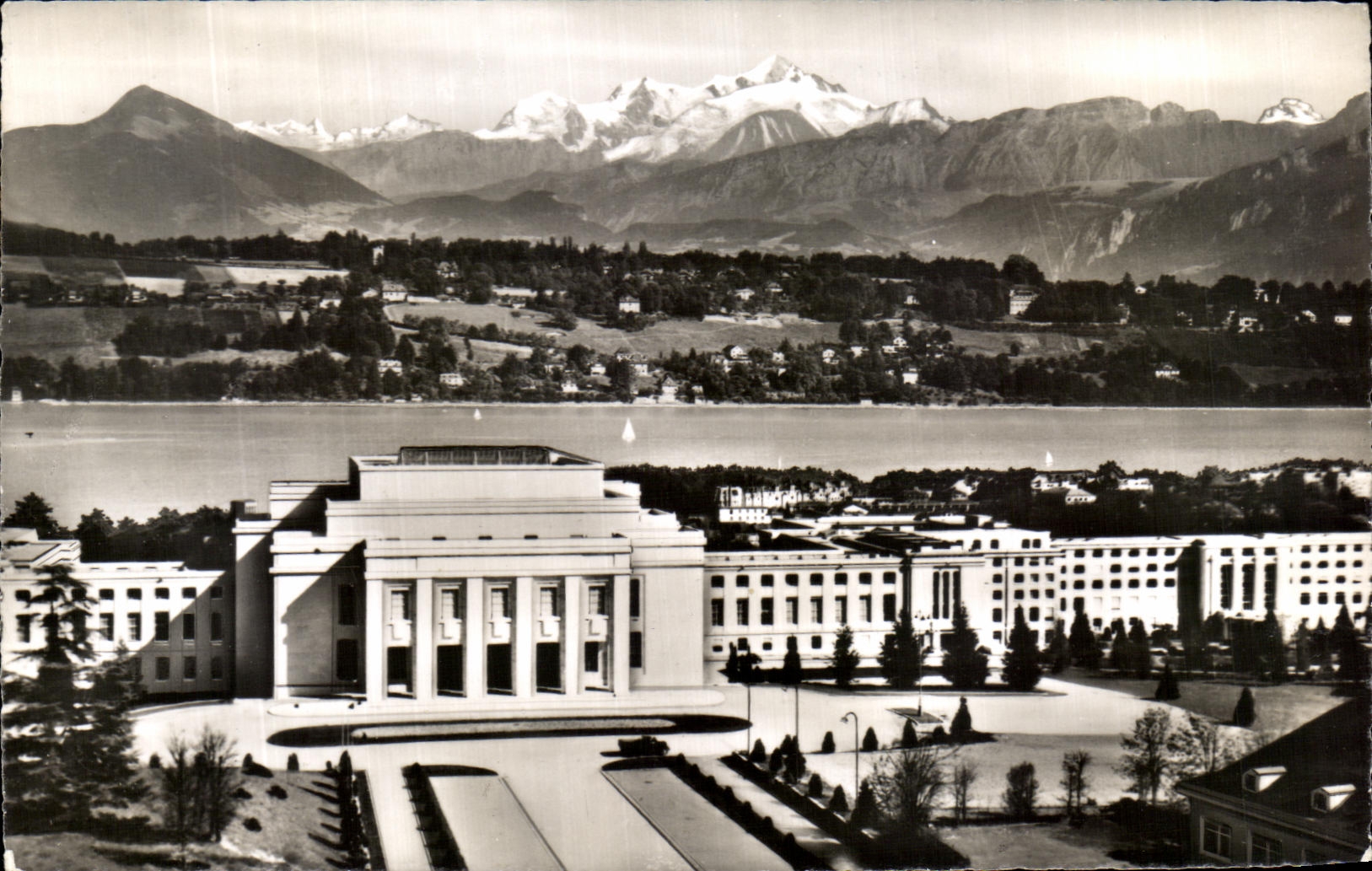 CPA Geneva Le palais des Nations Unies