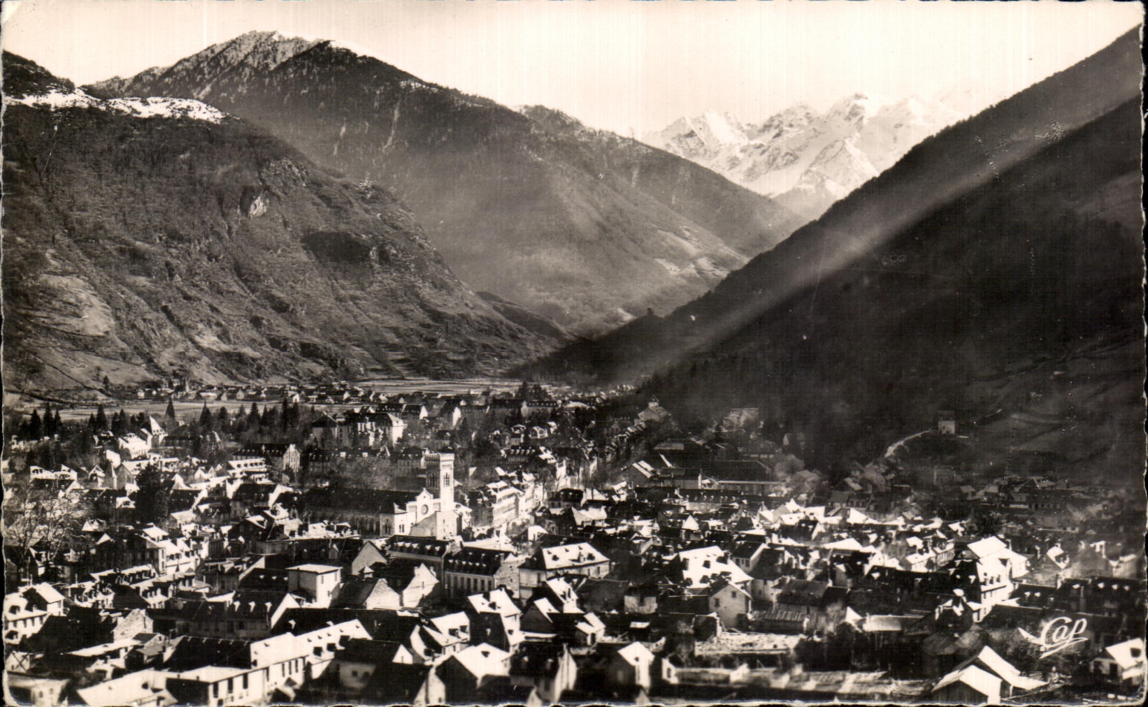 Luchon — Vue générale — Réal-Photo