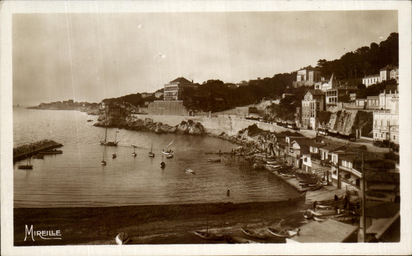 CPA Marseille La Corniche I'Anse du Prophete et la Reserve