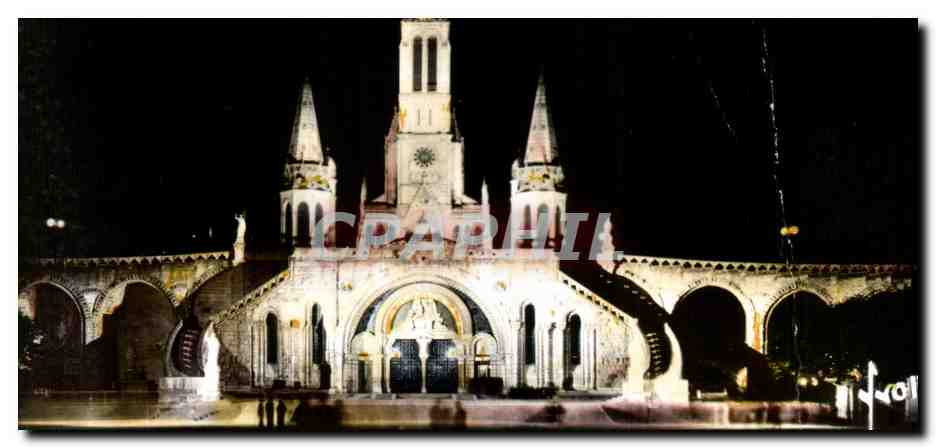 CPA Lourdes La Basilique Illuminee