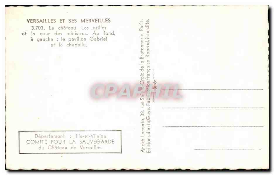 CPA Versailles Et Ses Merveilles Le Chateau Les Grilles et la Cour des Ministres Au Fond a gauche le Pavillon Gabriel — Verso