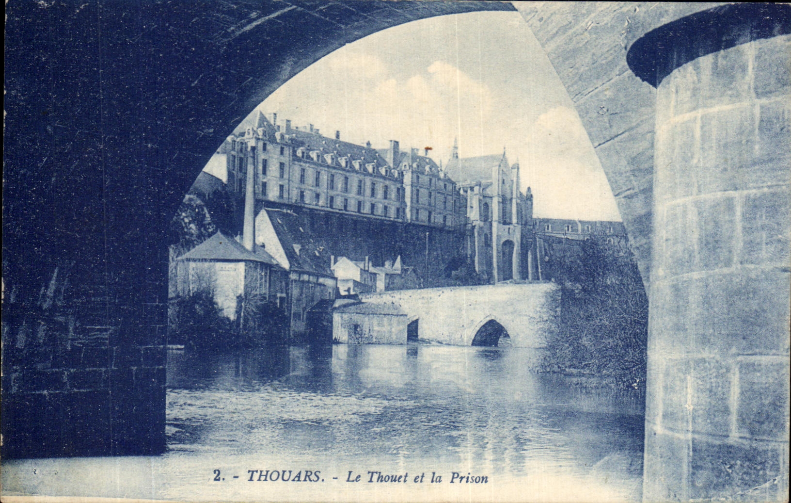 Thouars — Le Thouet et la Prison