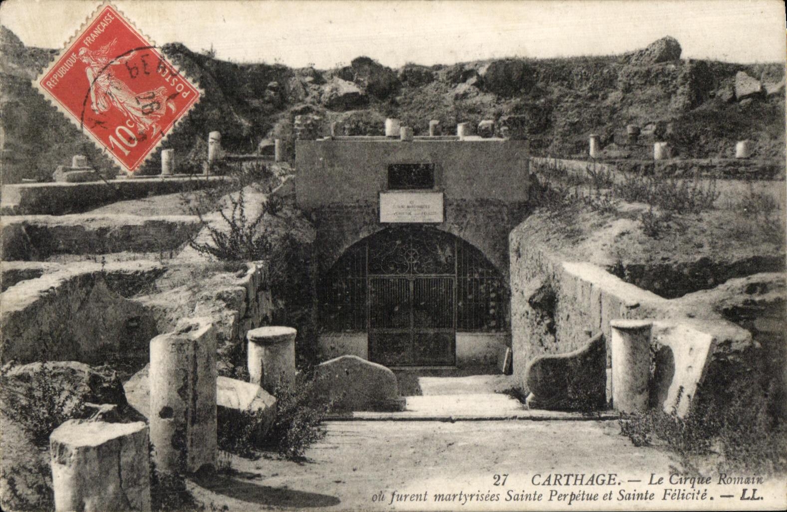 CPA Carthage Le Cirque Romain Furent Martyrisees Sainte Perpetue Et Sainte Felicite