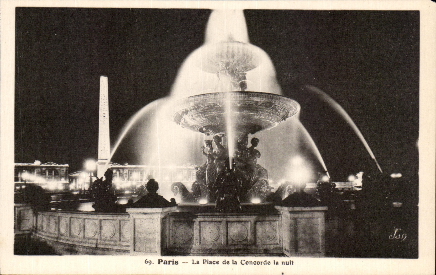 CPA Paris Le Palais de la Concorde la nult