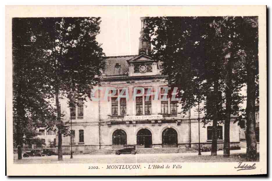 CPA Montlucon L'Hotel de Ville Exposition de Chrysanthemes 