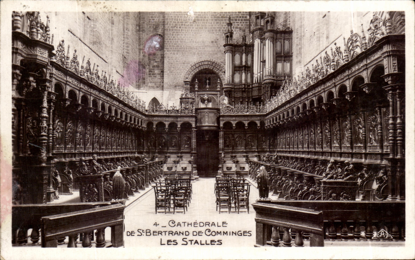 CPA Cathedrale De St Bertrand De Comminges Les Stalles