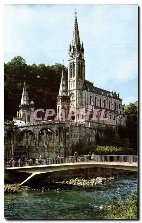 CPM Lourdes La Basilique et Le Pont