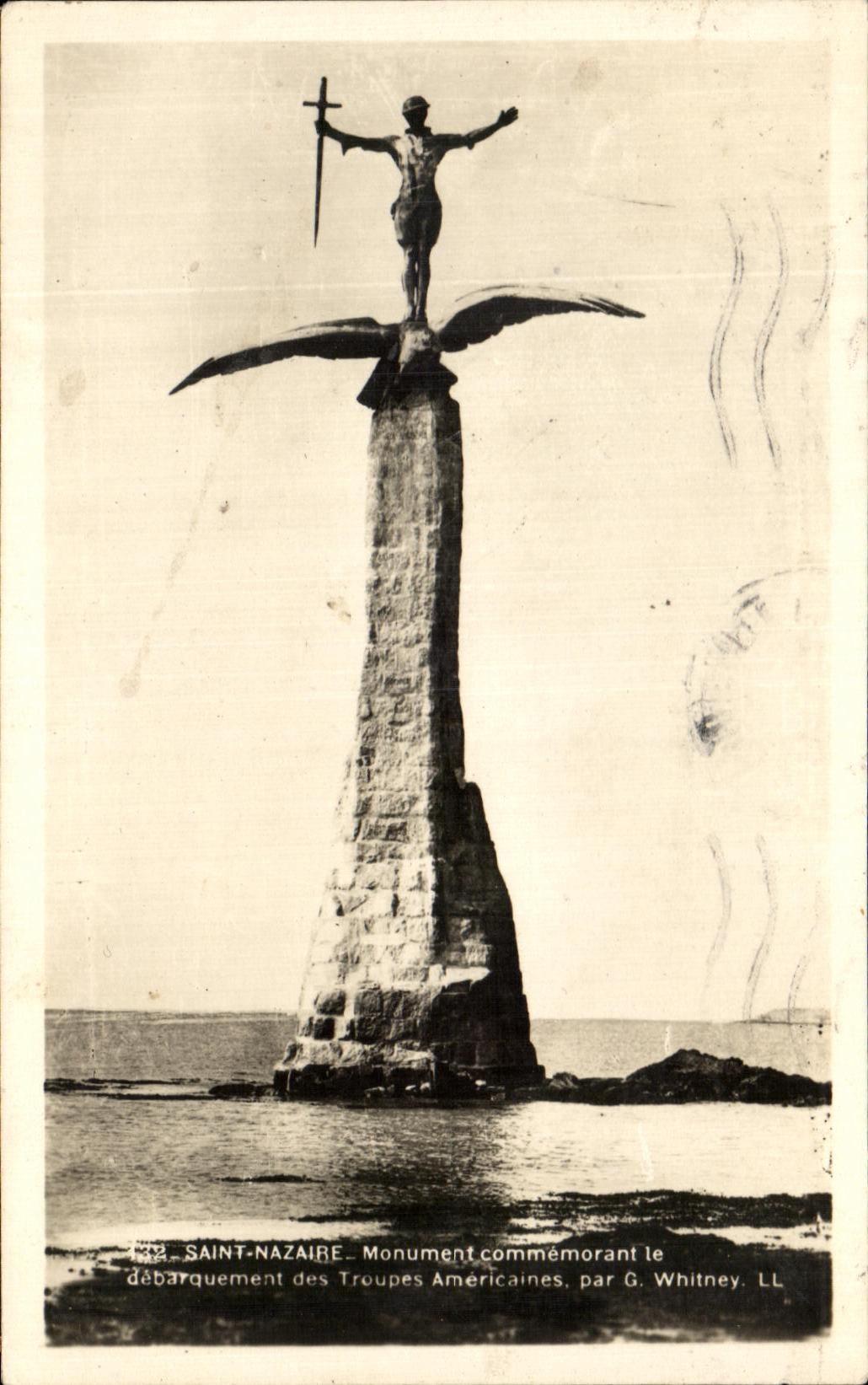 CPA Saint Nazaire Monument Commemorant Le Debarquement Des Troupes Americanes Par Whitney
