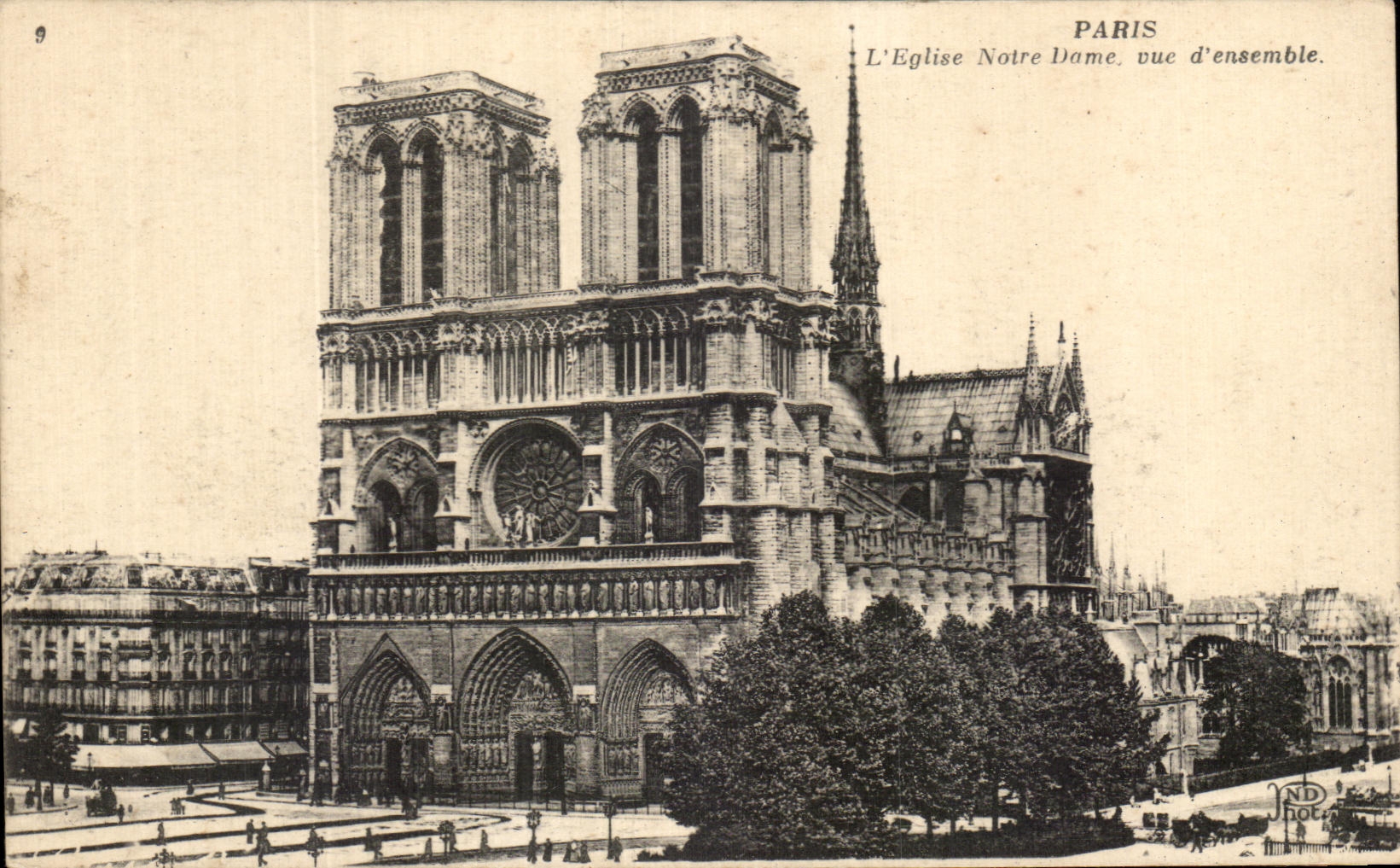 CPA Paris L'Eglise Notre Dame Vue D'Ensemble