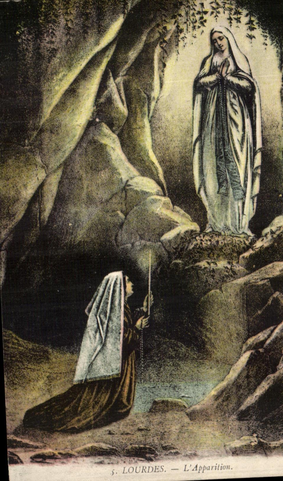 CPA Lourdes L'Apparition