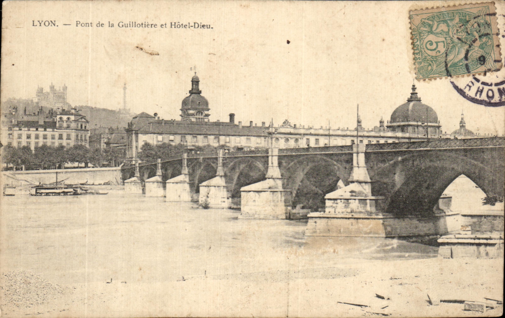 CPA Lyon Pont De La Guillotiere Et Hotel Dieu