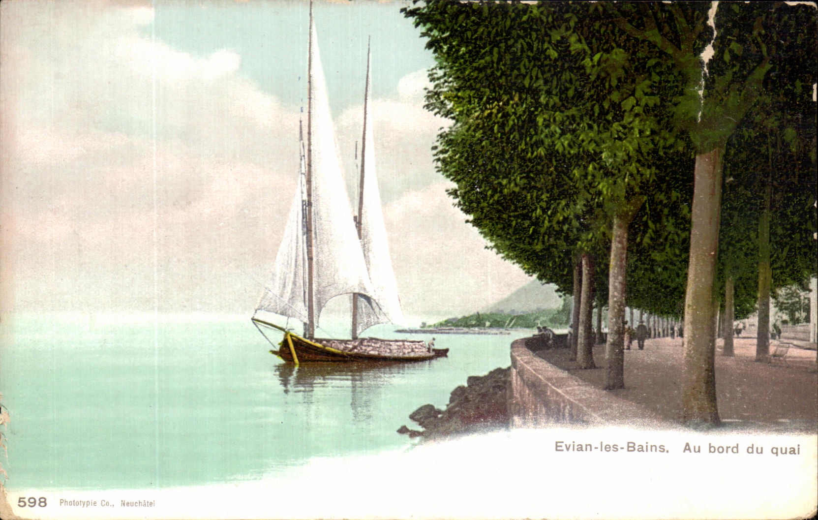 Tarjeta postal antigua Evian les Bains Al Lado Del Muelle