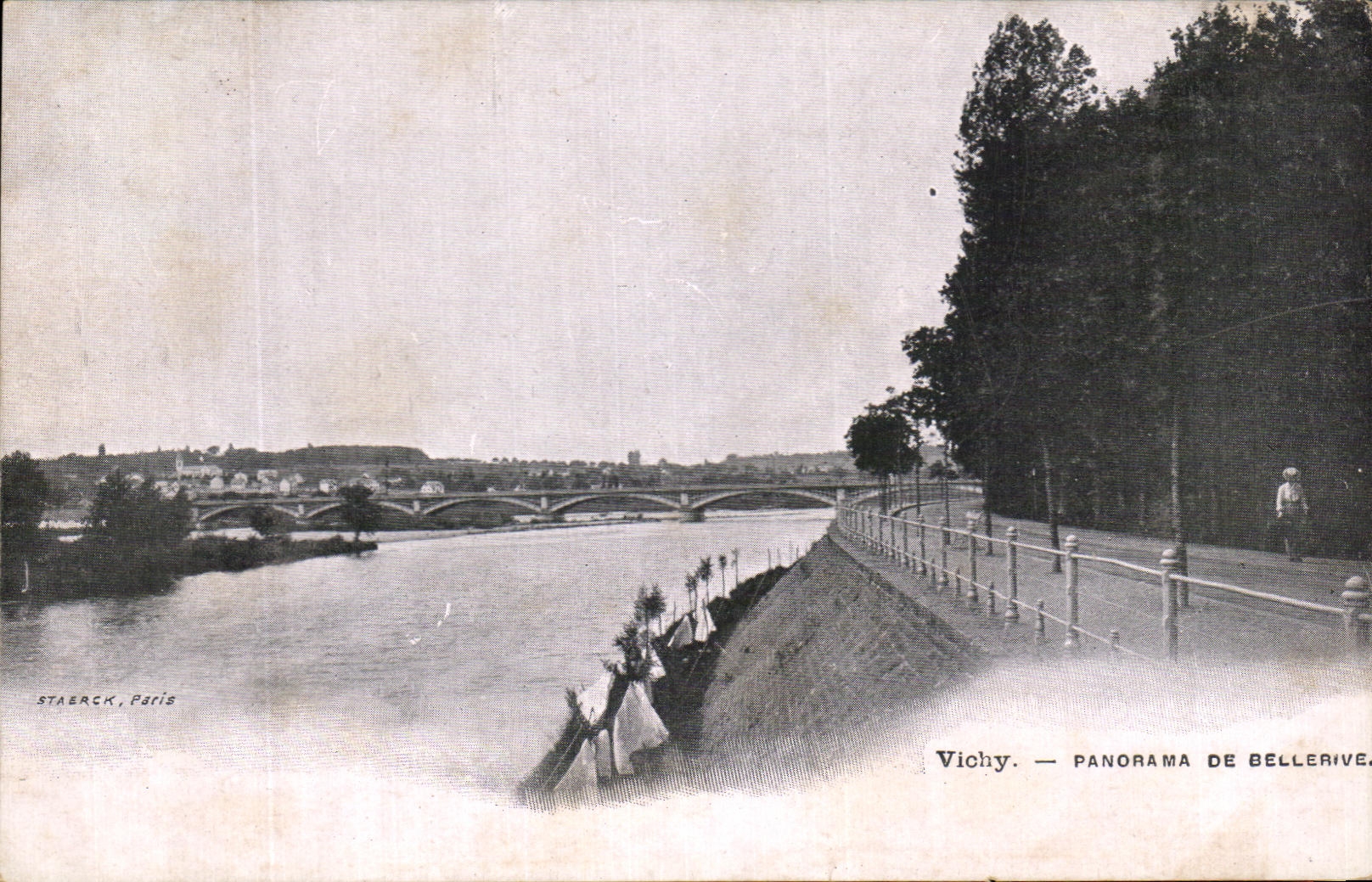 CPA vichy Panorama De Bellerive