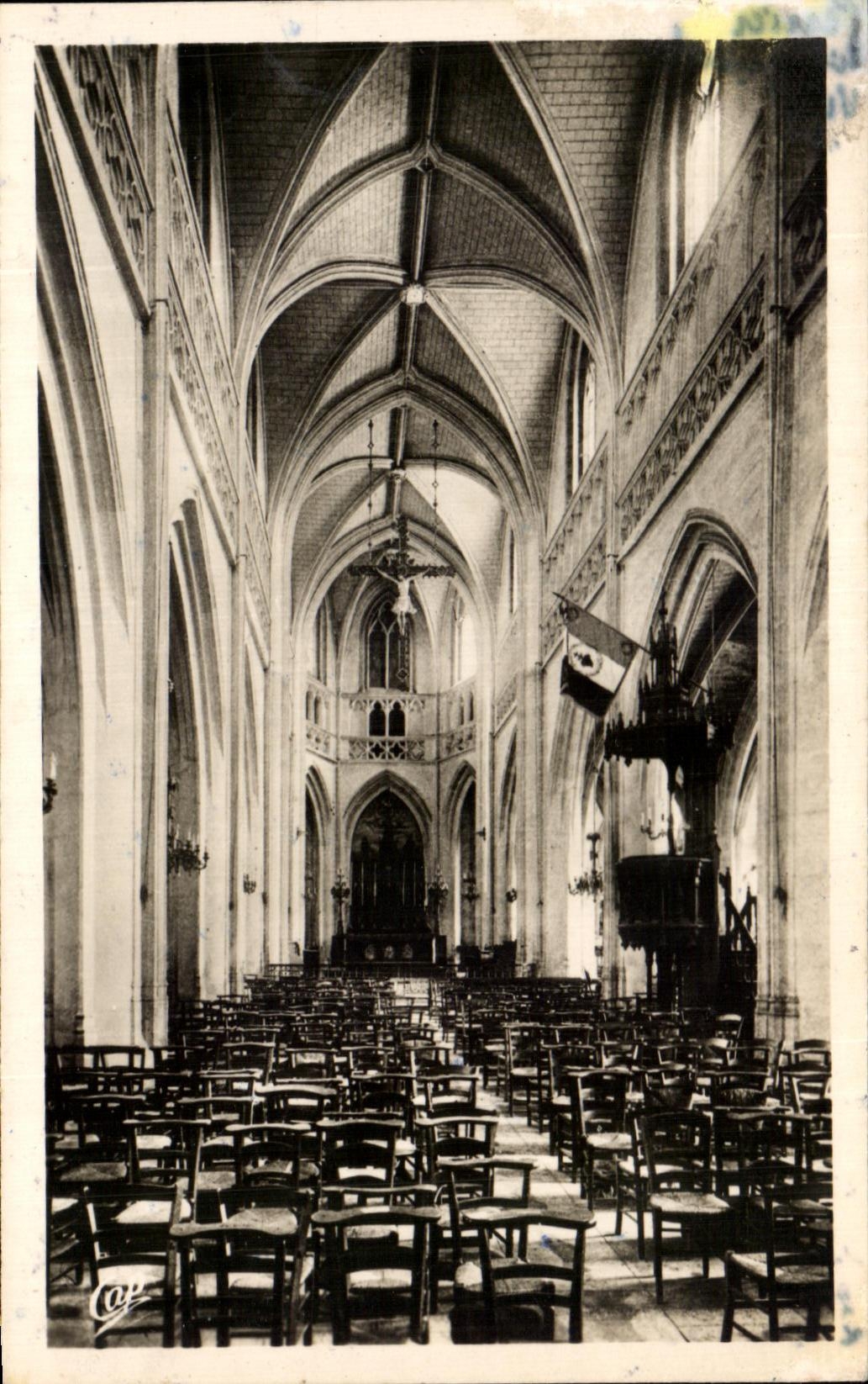 CPA Alencon Interieur de Saint Leonard