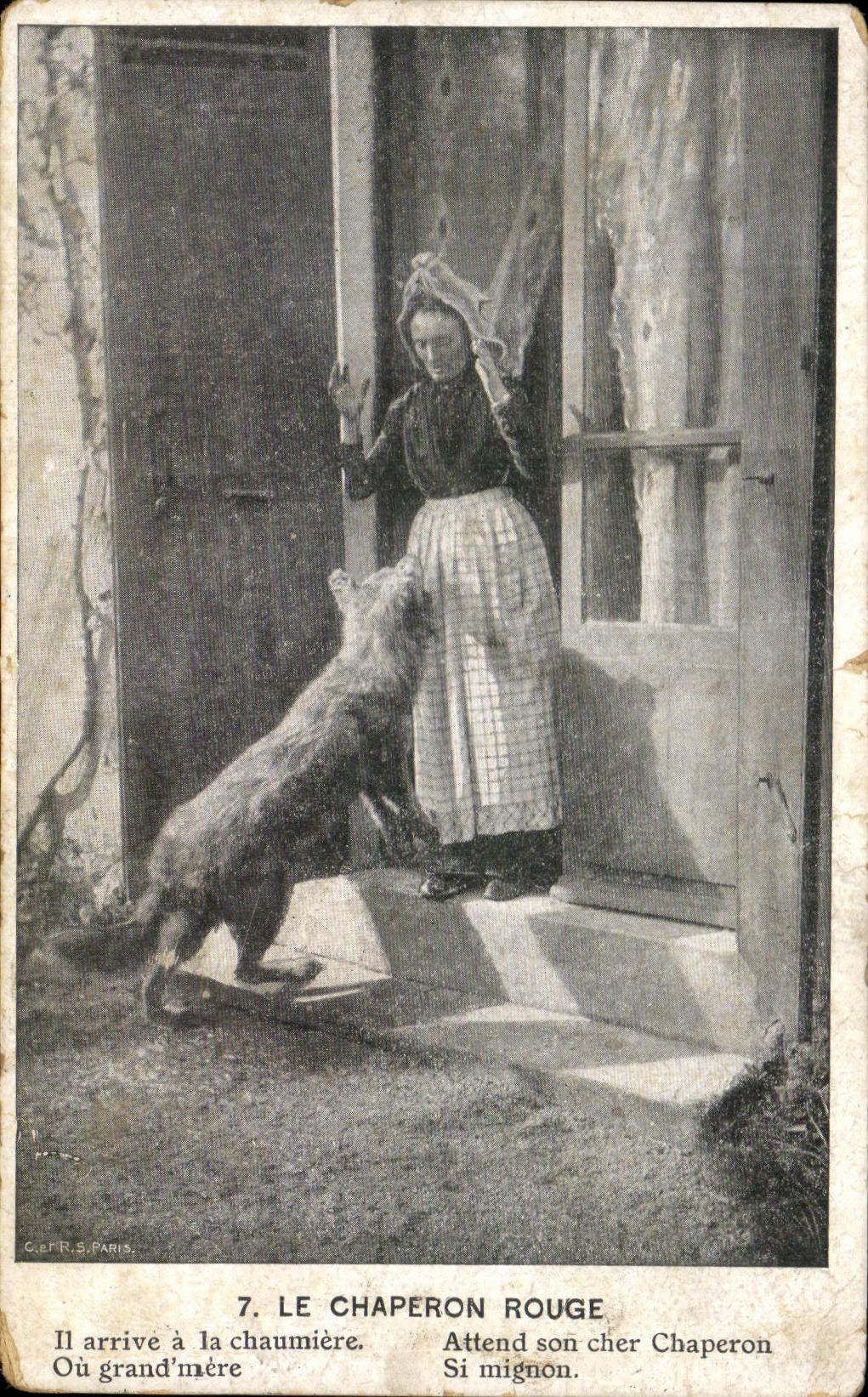 CPA Le Chaperon Rouge Arrive A La Chaumiere Ou Grand Mere Attend Son Cher Chaperon Si Mignon Loup