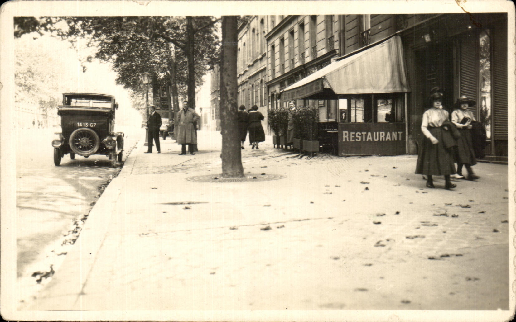 PHOTO CARD Paris Maison Reffet Cafetier