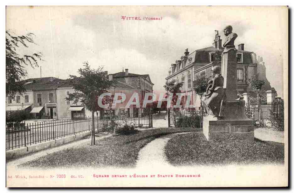 CPA Vittel Square Devant L'Eglise Et Statue Bouloumie 