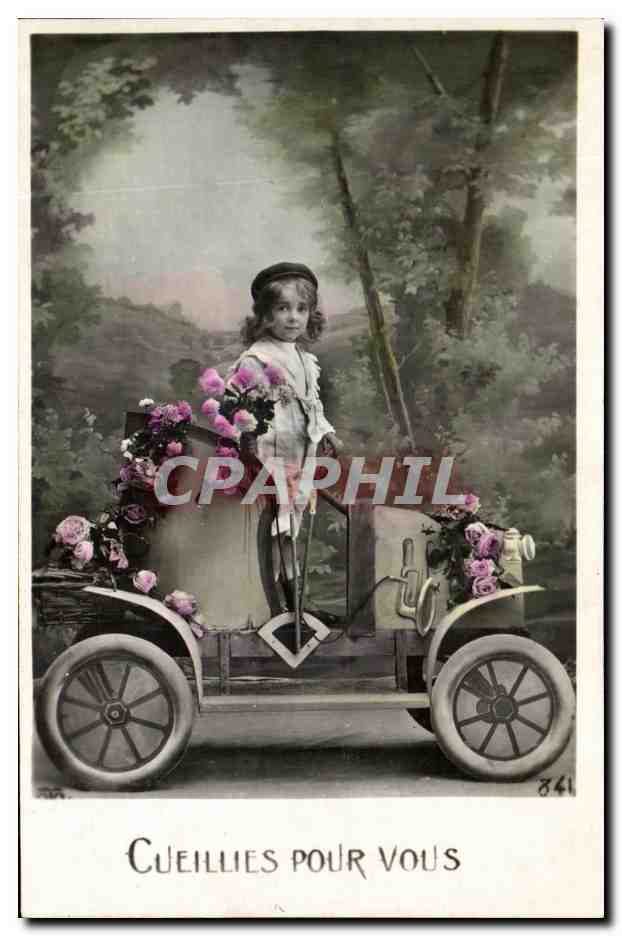 CPA Enfant Automobile 