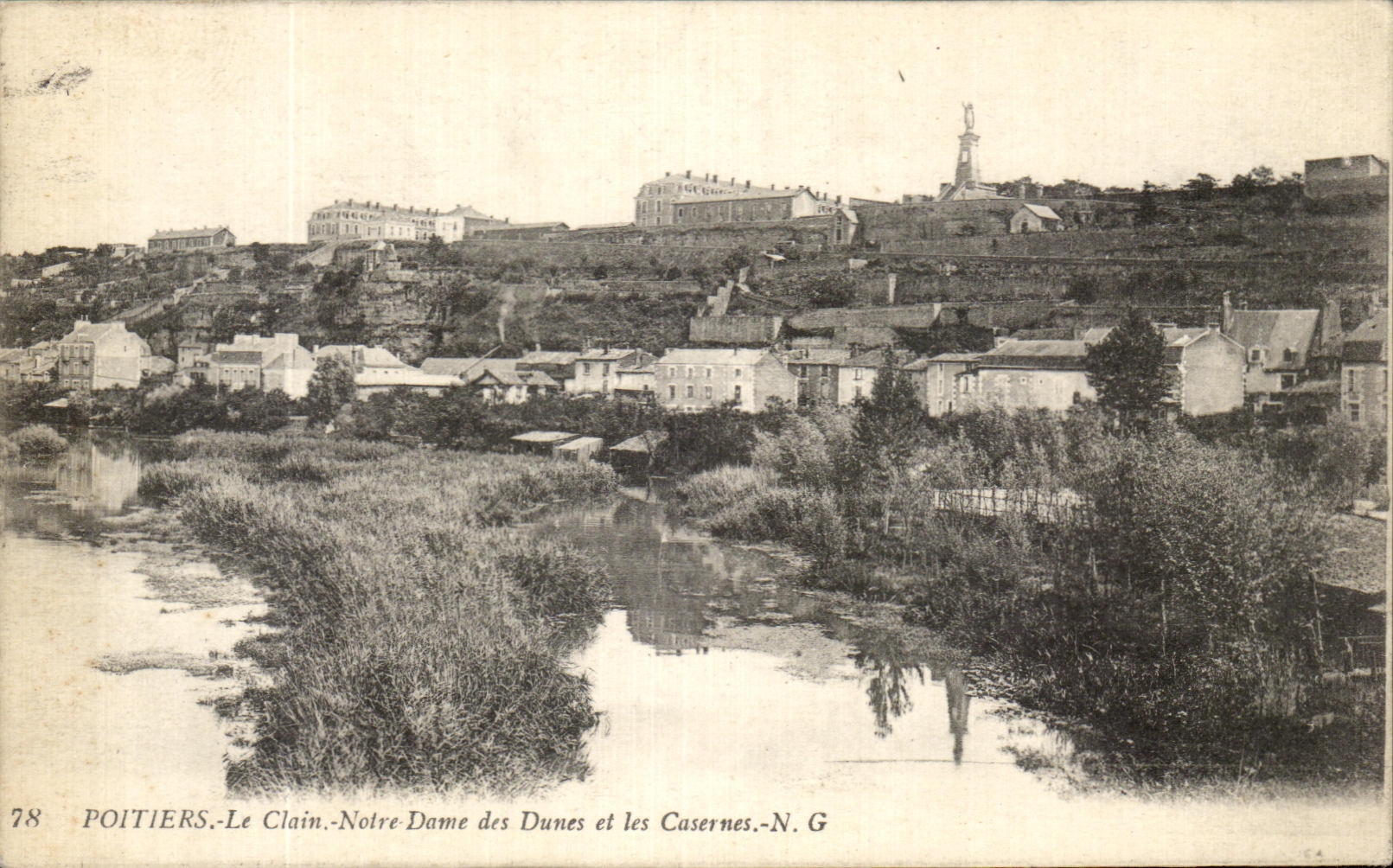 CPA Poitiers Le Clain Notre Dame des Dunes et les Casernes