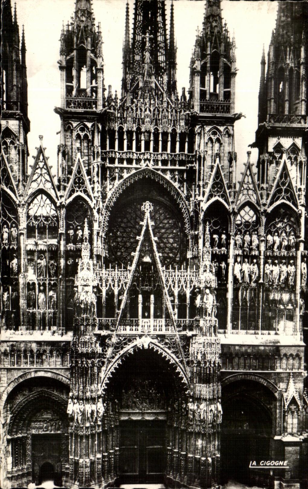 CPA Rouen La Cathedrale ensemble de la facade 
