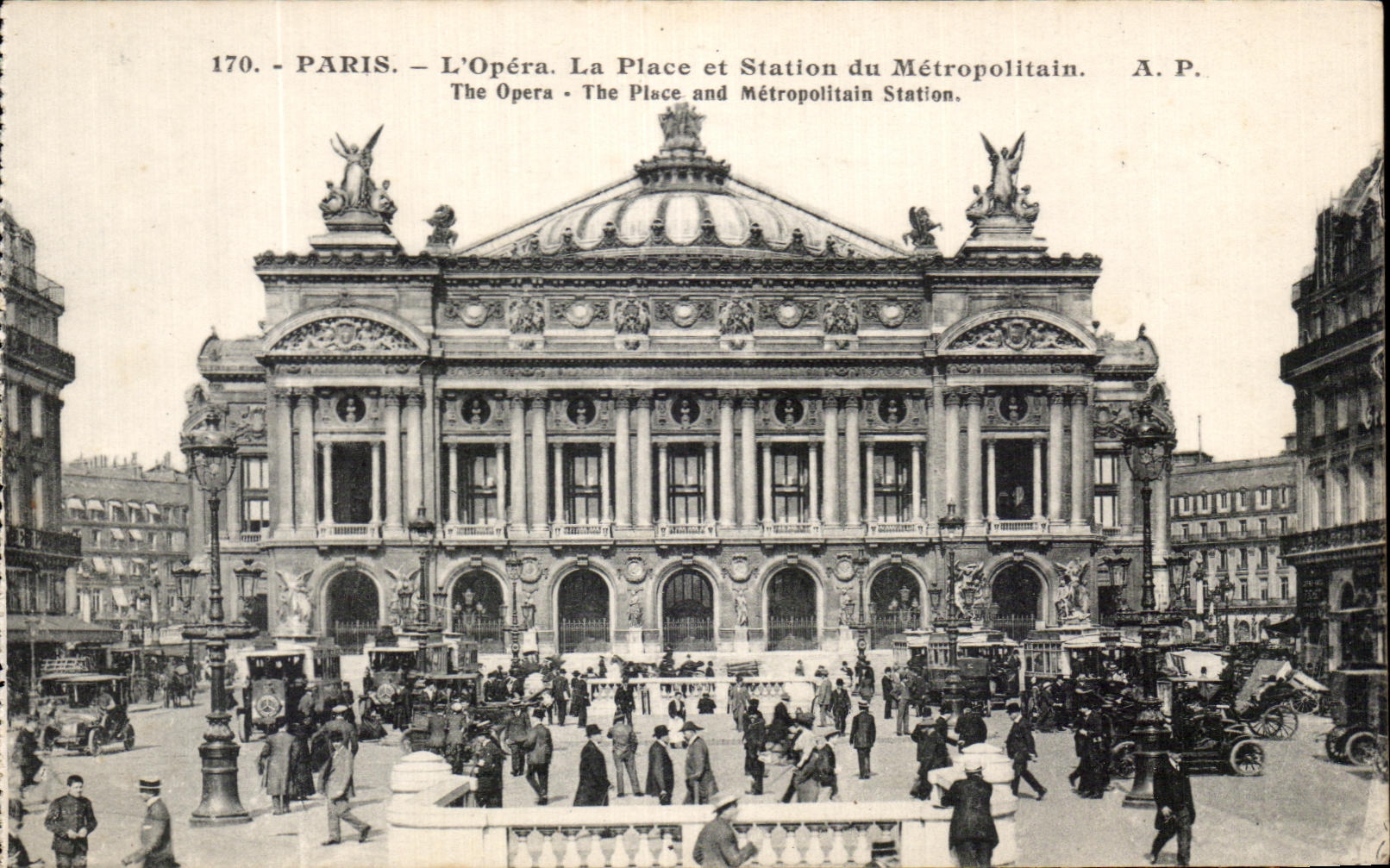 CPA Paris L'Opera La Place et Station du Metropolitain 